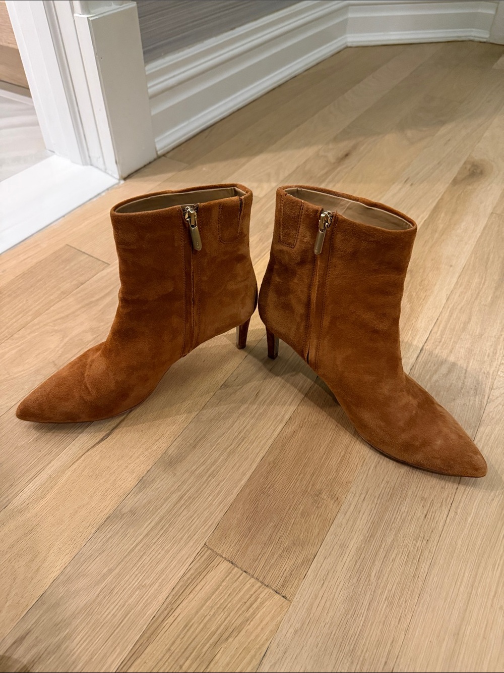 Sam Edelman Rust Suede Pointed Toe Ankle Booties